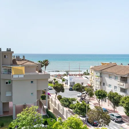 Carihuela, Apartamento Con Vistas Al Mar